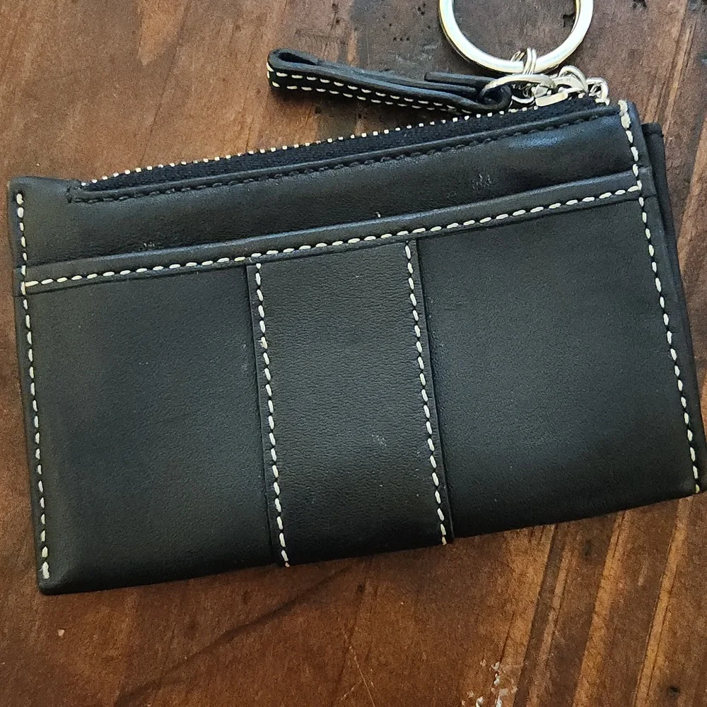 Coach Vintage SoHo Black Leather White Stitching Keychain Wallet VGUG - Picture 2 of 3